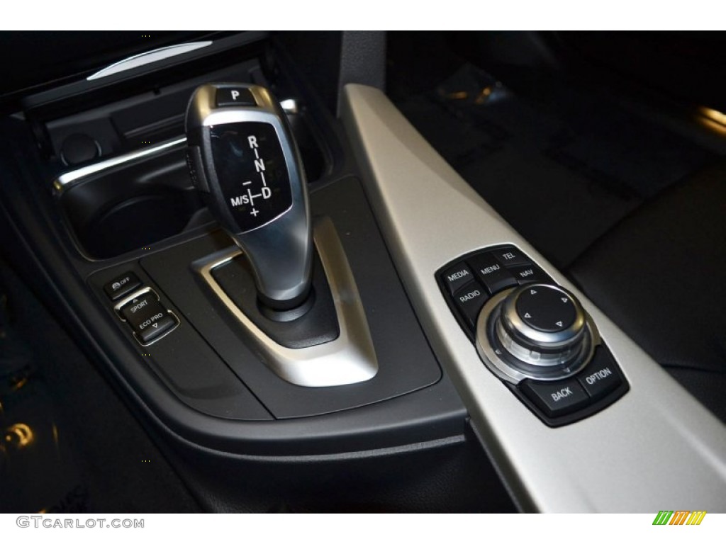 2013 3 Series 328i Sedan - Jet Black / Black photo #9