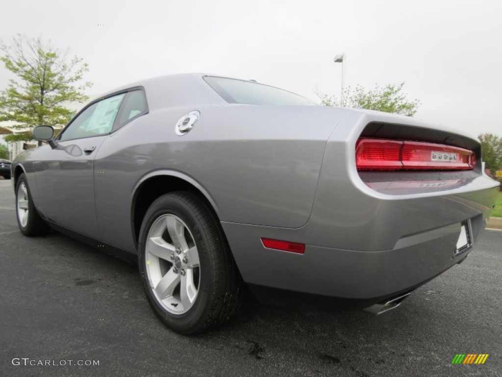 2013 Challenger SXT - Billet Silver Metallic / Dark Slate Gray photo #2