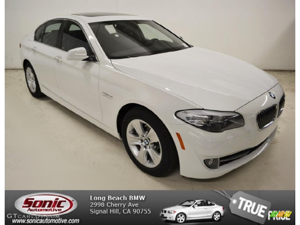 2013 5 Series 528i Sedan - Alpine White / Black photo #1