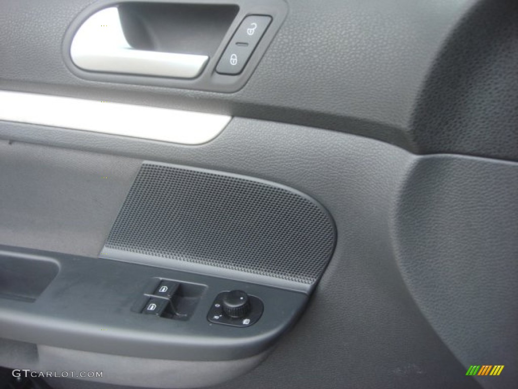 2009 GTI 2 Door - United Grey Metallic / Interlagos Black Cloth photo #16