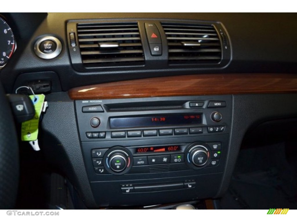 2009 1 Series 135i Coupe - Monaco Blue Metallic / Savanna Beige/Black Boston Leather photo #19