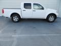 2011 Avalanche White Nissan Frontier SV Crew Cab  photo #3