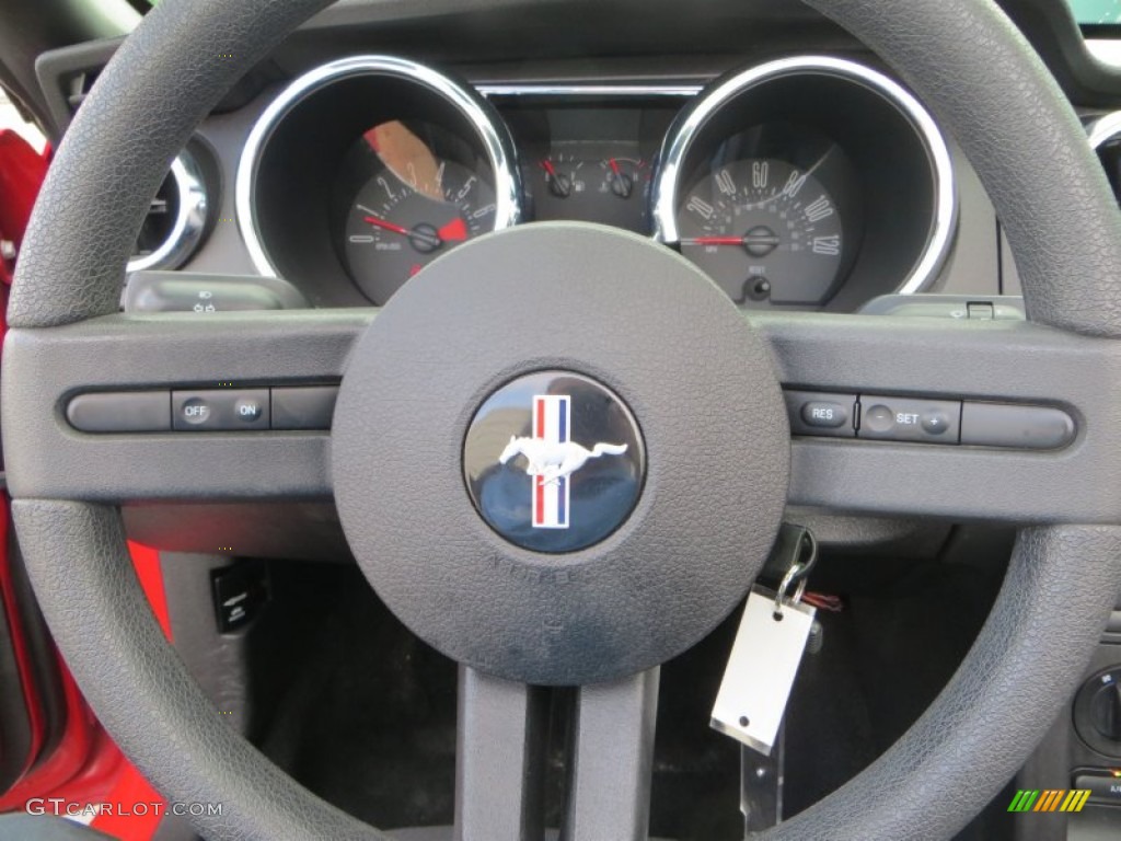 2007 Ford Mustang V6 Deluxe Convertible Steering Wheel Photos