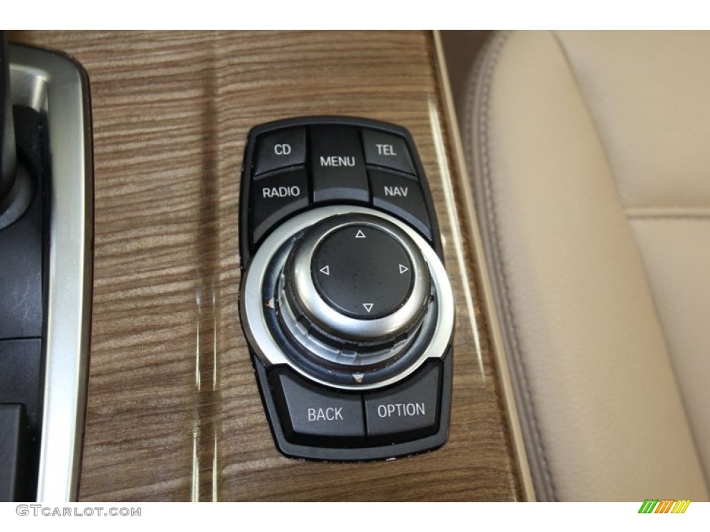 2011 BMW X3 xDrive 28i Controls Photo #79800311