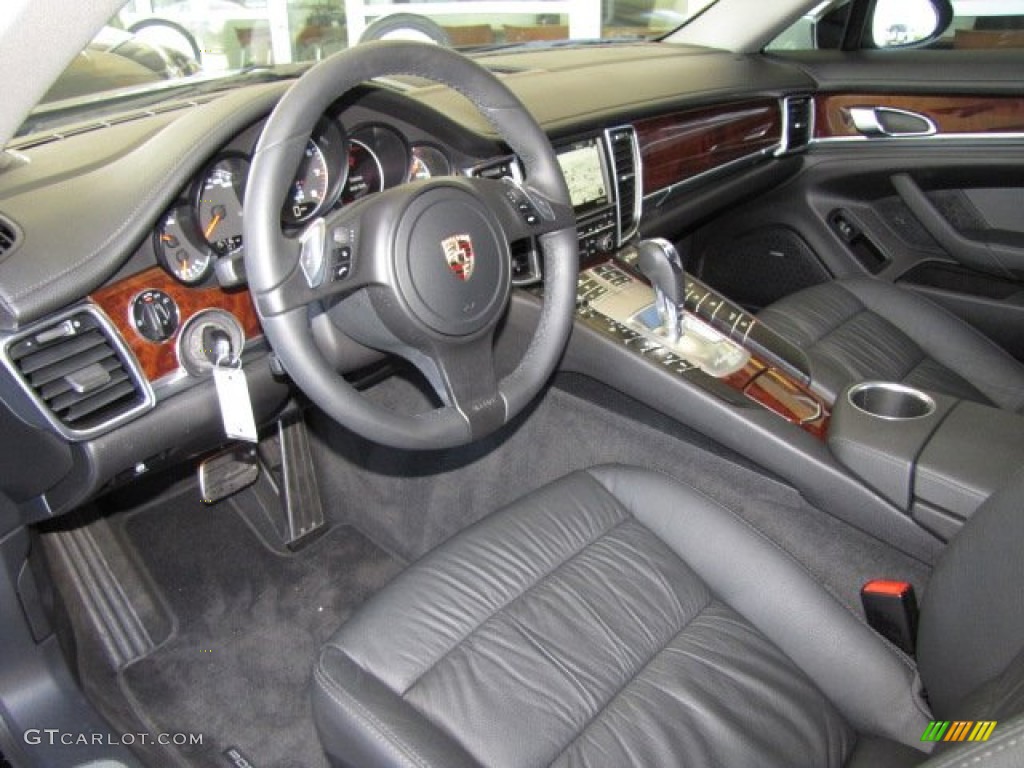 Black Interior 2012 Porsche Panamera V6 Photo #79801126