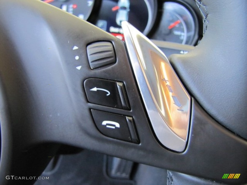 2012 Porsche Panamera V6 Controls Photo #79801175