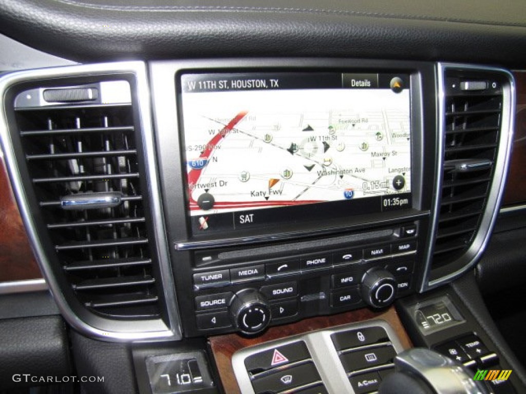 2012 Porsche Panamera V6 Navigation Photos