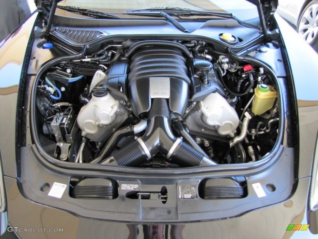 2012 Porsche Panamera V6 Engine Photos
