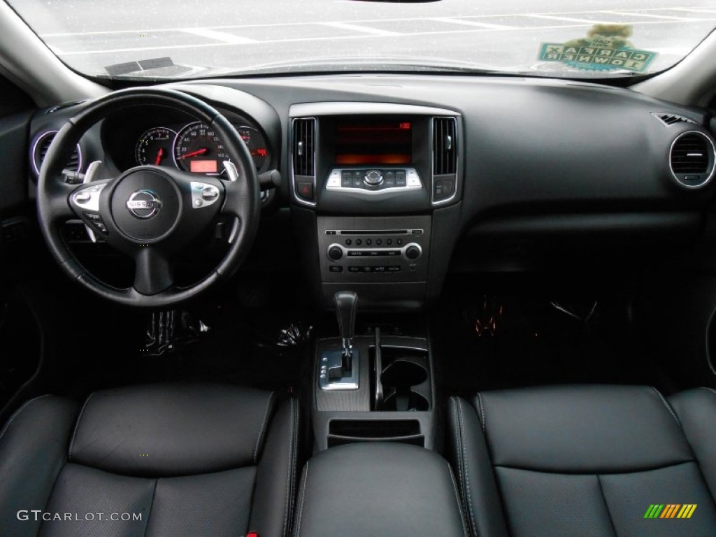 2011 Nissan Maxima 3.5 SV Sport Charcoal Dashboard Photo #79802344