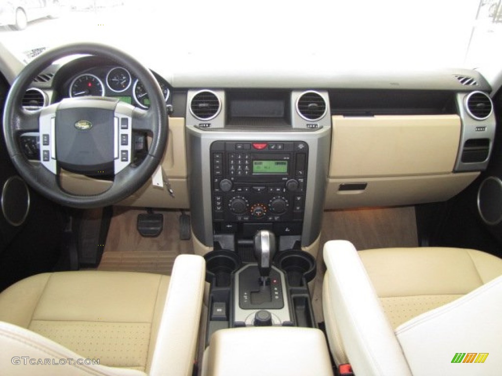 2008 Land Rover LR3 V8 SE Alpaca Beige Dashboard Photo #79802575