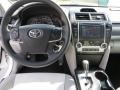 Super White - Camry LE Photo No. 39
