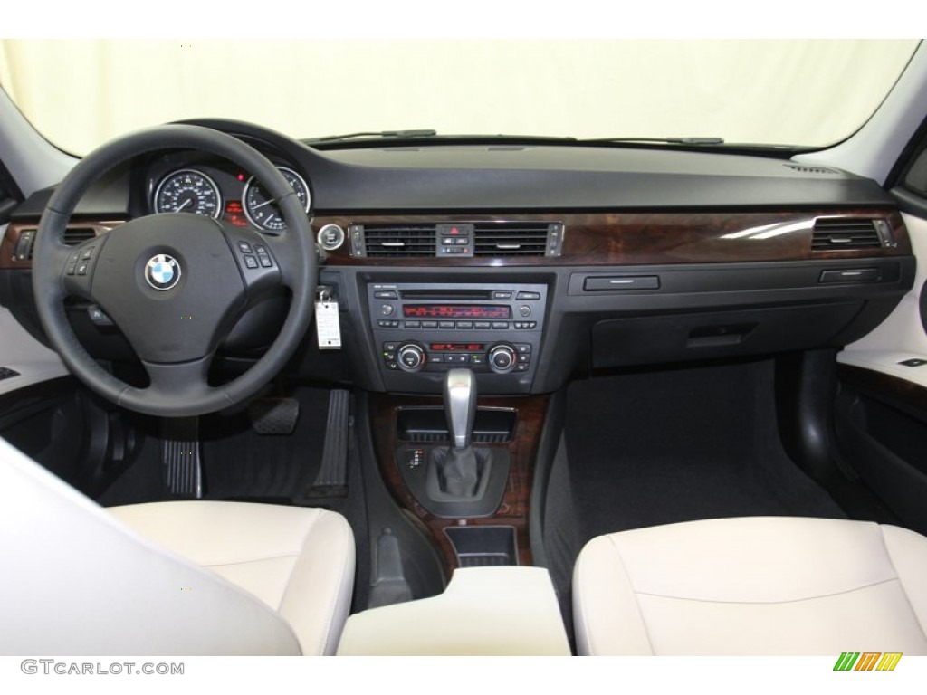2010 3 Series 328i Sedan - Black Sapphire Metallic / Oyster/Black Dakota Leather photo #4