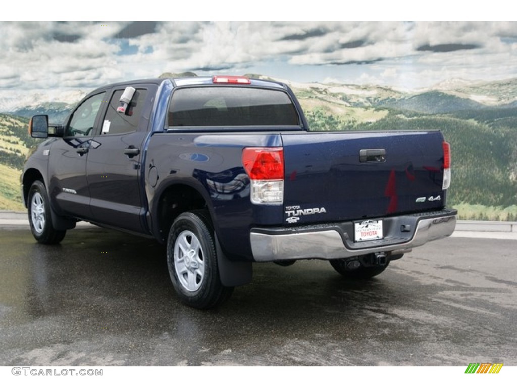 2013 Tundra CrewMax 4x4 - Nautical Blue Metallic / Graphite photo #2