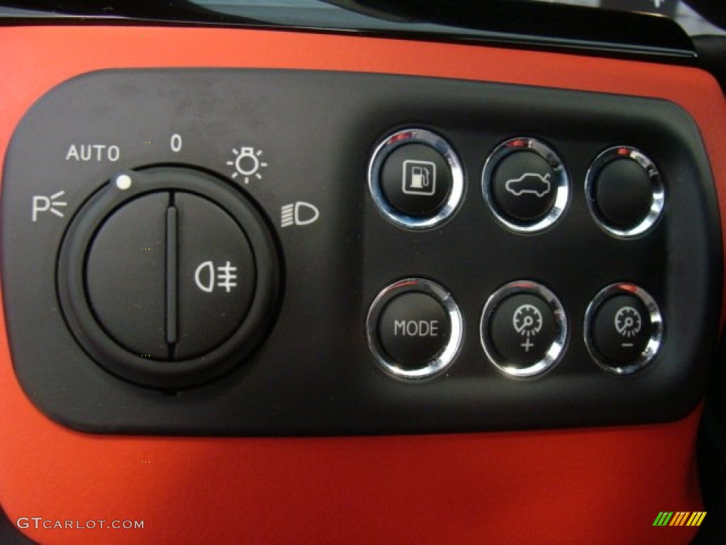 2013 Maserati GranTurismo Convertible GranCabrio MC Controls Photo #79804228