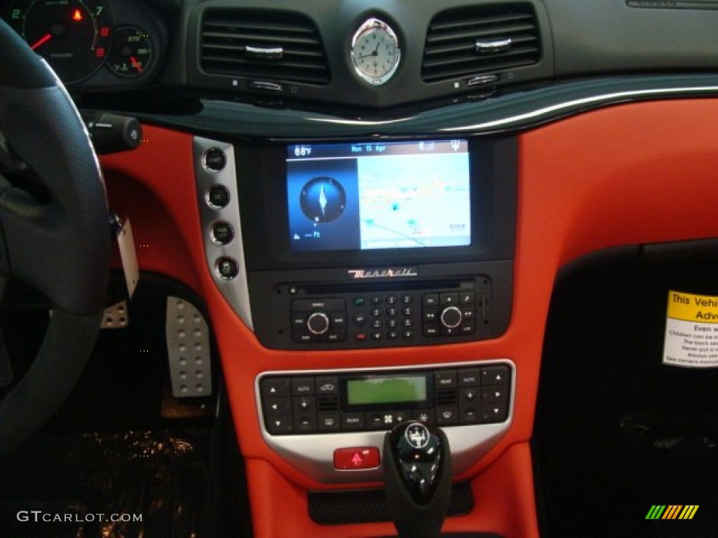2013 Maserati GranTurismo Convertible GranCabrio MC Controls Photo #79804271