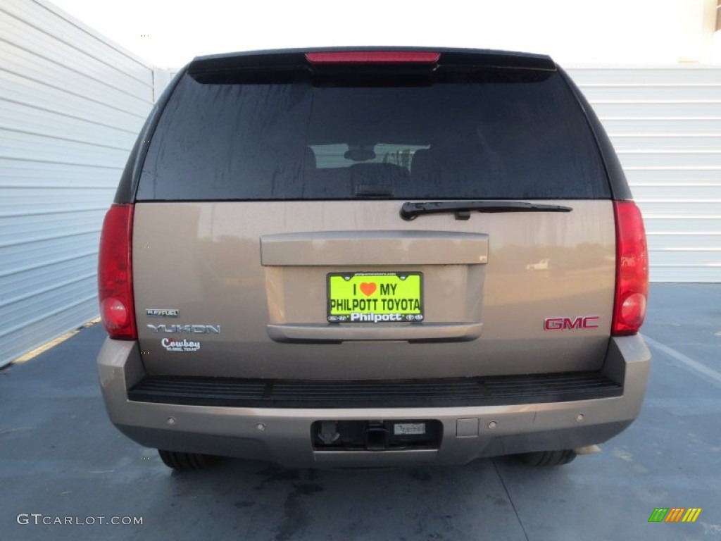 2007 Yukon SLE - Antique Bronze Metallic / Light Tan photo #4