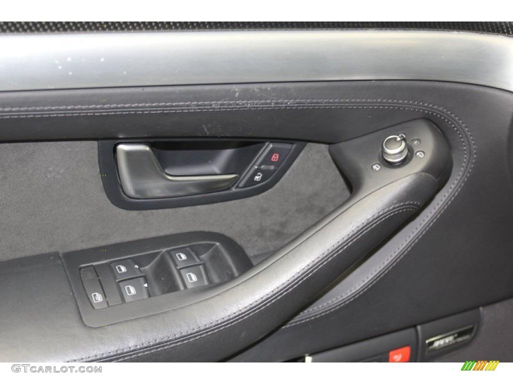 2008 Audi S8 5.2 quattro Controls Photo #79805932