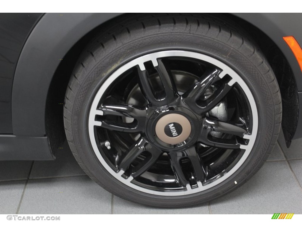 2013 Mini Cooper Clubman Bond Street Package Wheel Photo #79806876