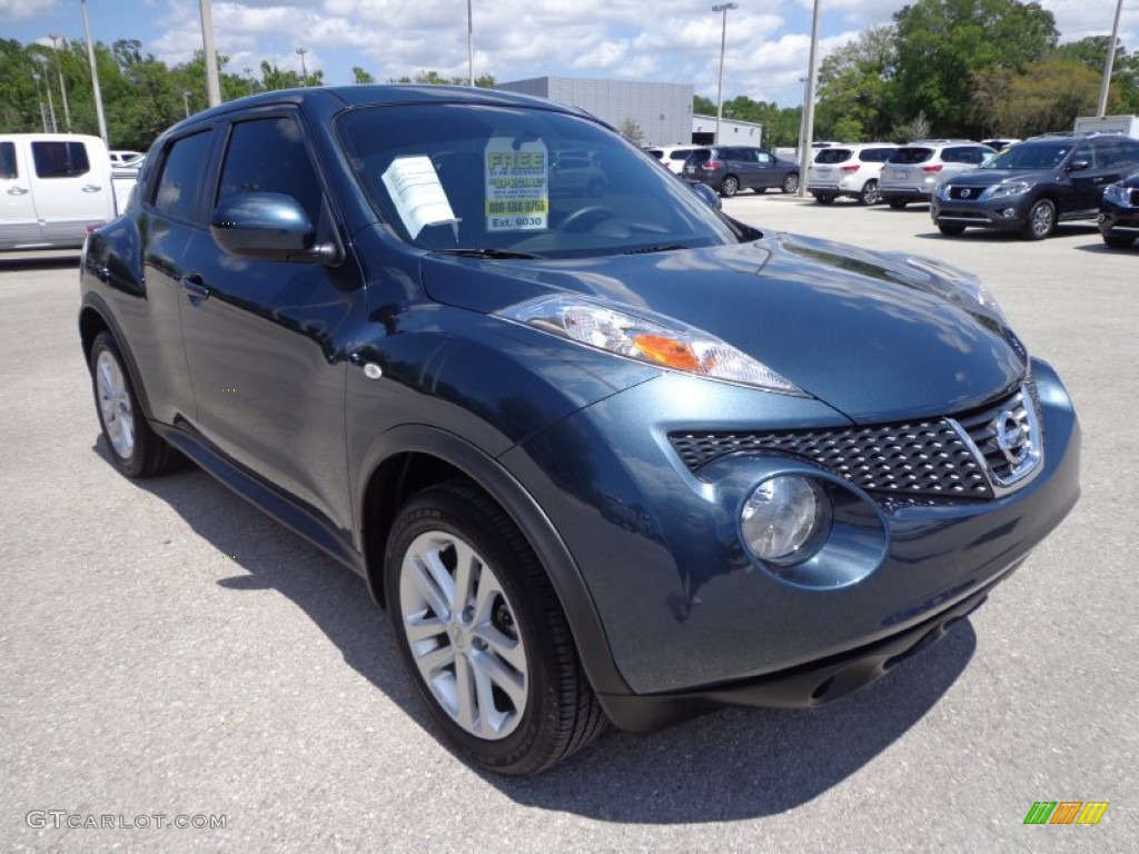 2012 Nissan Juke S Exterior Photos