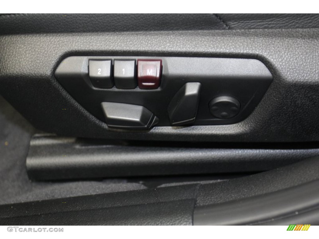 2013 BMW 3 Series 328i Sedan Controls Photo #79808812