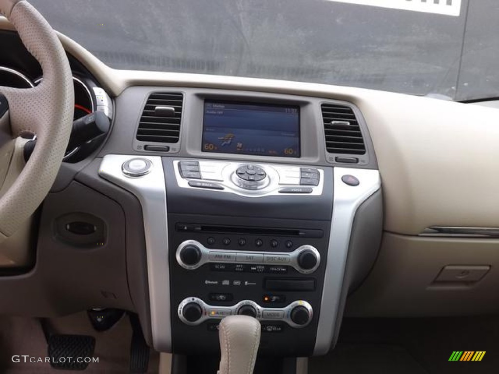 2010 Murano SL - Saharan Stone Metallic / Beige photo #16