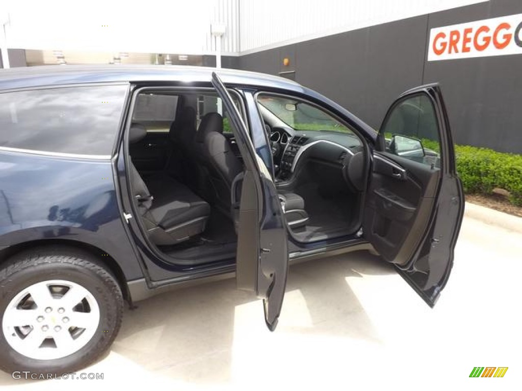 2012 Traverse LT - Dark Blue Metallic / Ebony photo #8