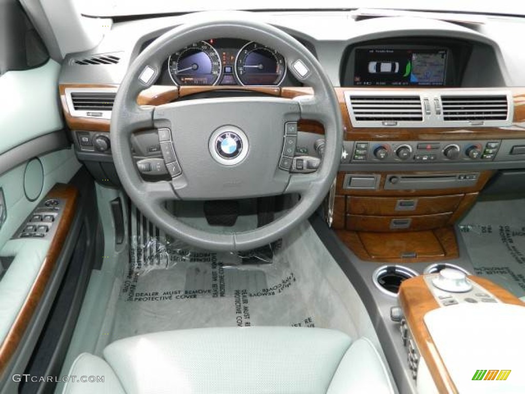 2004 BMW 7 Series 745i Sedan Basalt Grey/Stone Green Dashboard Photo #79813042