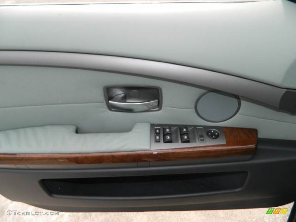 2004 BMW 7 Series 745i Sedan Door Panel Photos