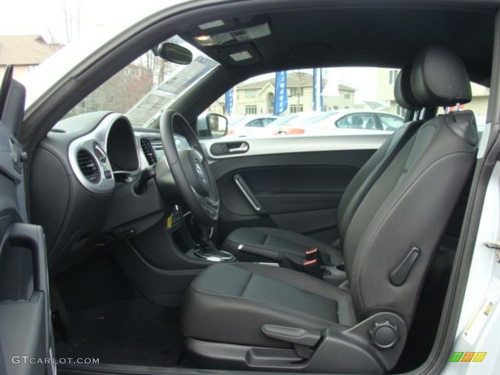 2012 Volkswagen Beetle 2.5L Front Seat Photo #79815412