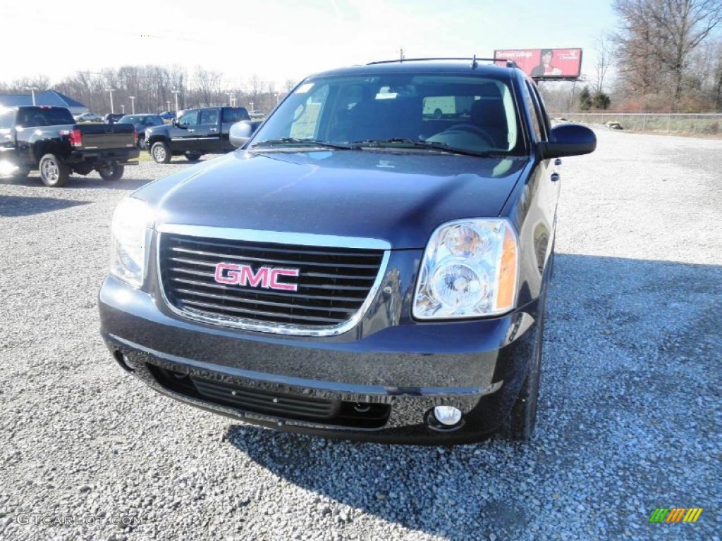 2013 Yukon SLE 4x4 - Graphite Blue Metallic / Ebony photo #3