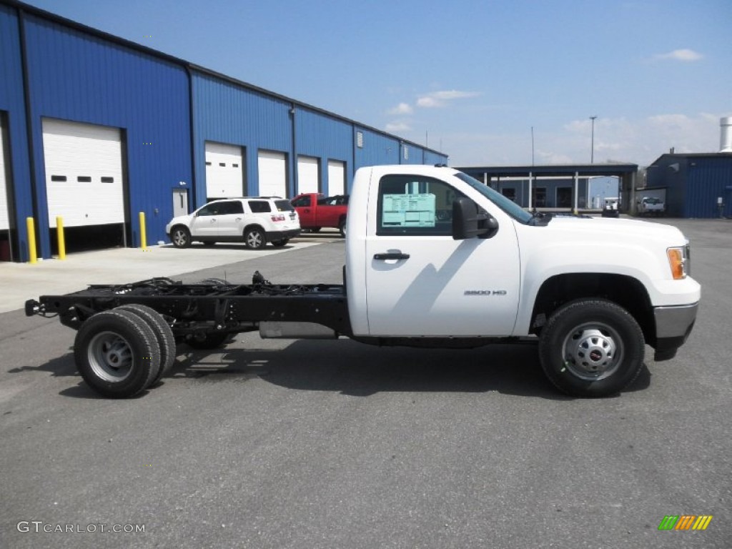 2013 Sierra 3500HD Regular Cab Chassis - Summit White / Dark Titanium photo #1