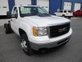Summit White - Sierra 3500HD Regular Cab 4x4 Chassis Photo No. 2