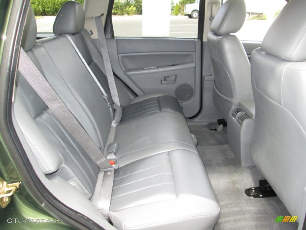 2006 Jeep Grand Cherokee Laredo 4x4 Rear Seat Photo #79819033