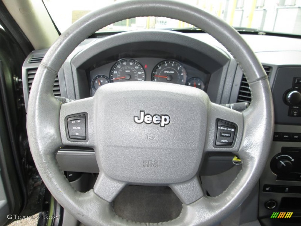 2006 Jeep Grand Cherokee Laredo 4x4 Medium Slate Gray Steering Wheel Photo #79819106