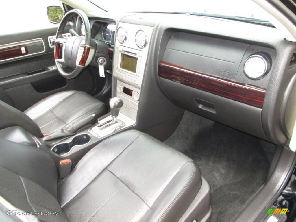 2006 Zephyr  - Black Clearcoat / Dark Charcoal photo #15