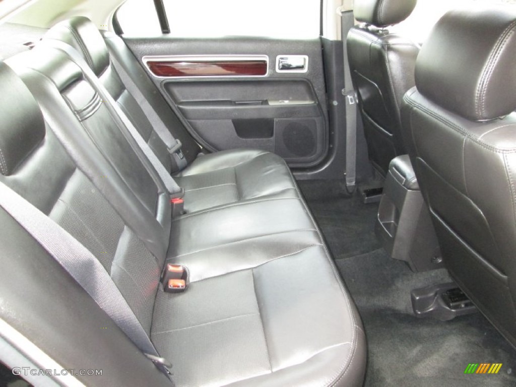 2006 Zephyr  - Black Clearcoat / Dark Charcoal photo #17