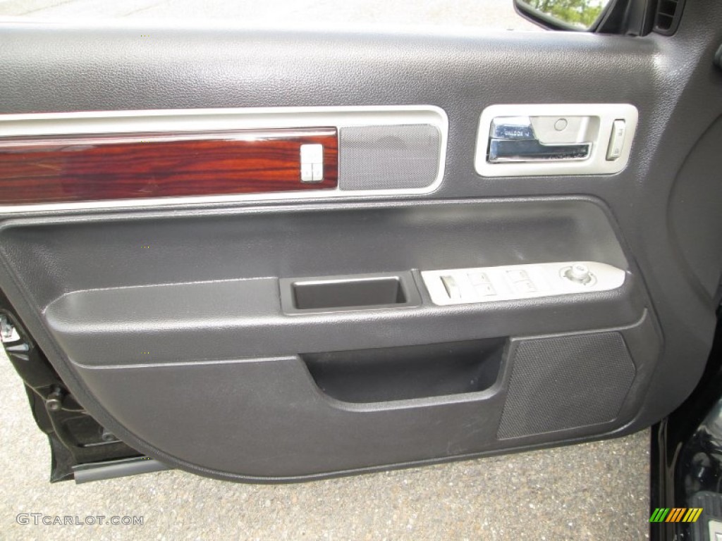 2006 Zephyr  - Black Clearcoat / Dark Charcoal photo #27