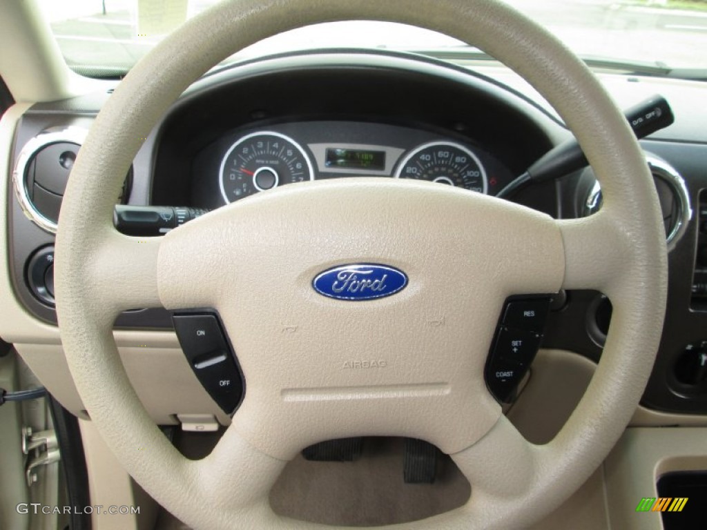 2005 Ford Expedition XLT 4x4 Medium Parchment Steering Wheel Photo #79820545