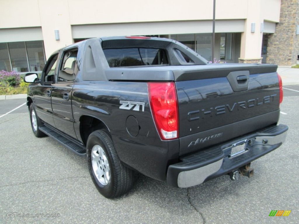 2005 Avalanche Z71 4x4 - Dark Gray Metallic / Gray/Dark Charcoal photo #5
