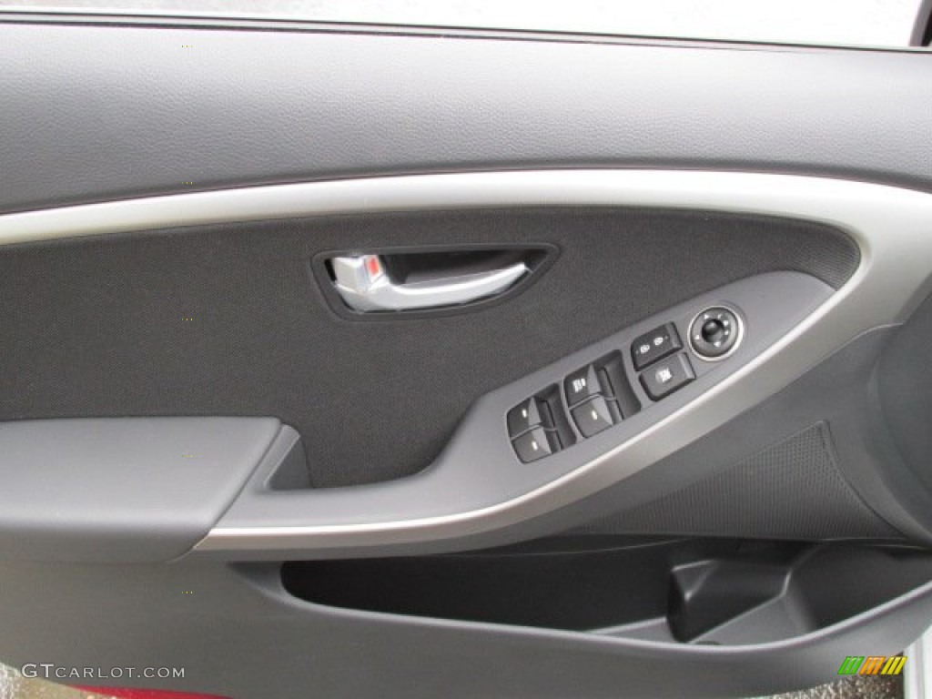 2013 Elantra GT - Silver / Black photo #6