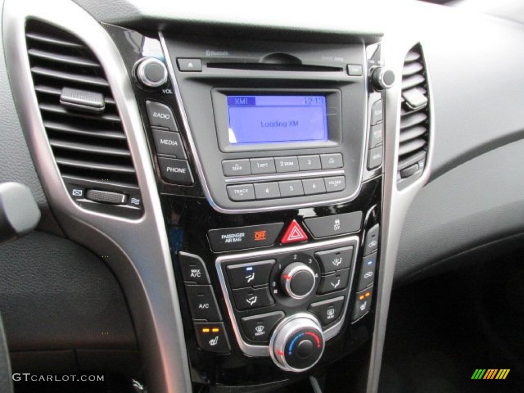2013 Elantra GT - Silver / Black photo #9