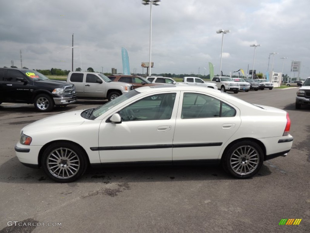 2003 Volvo S60 2.4T Exterior Photos