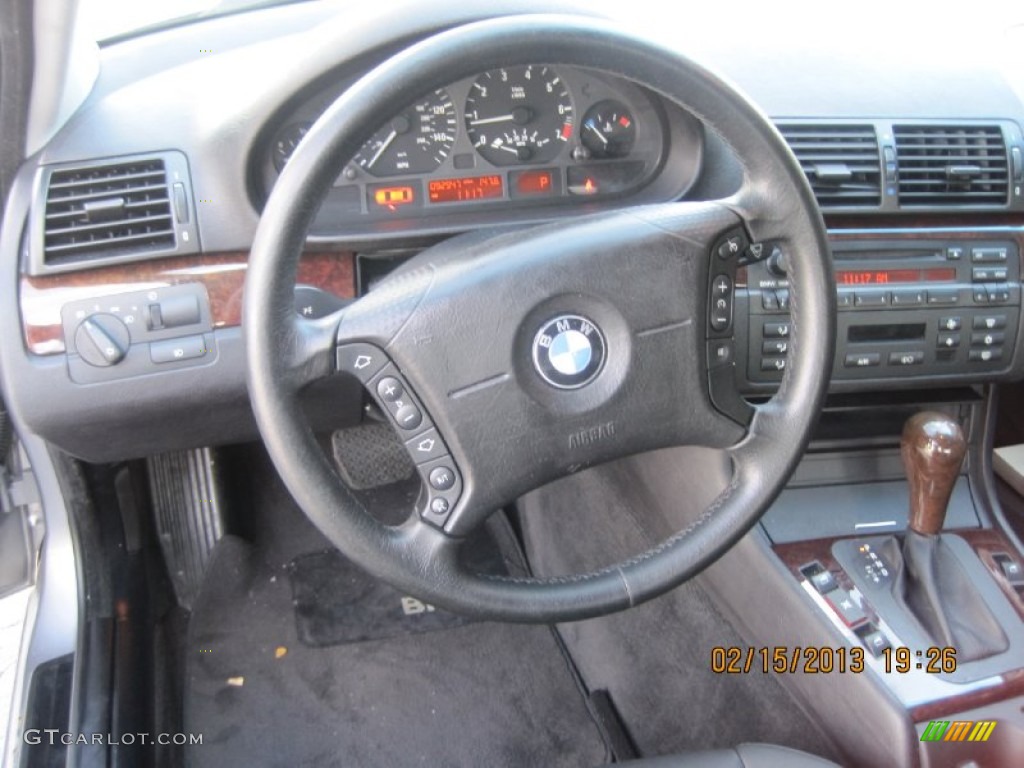 2005 3 Series 325i Sedan - Silver Grey Metallic / Black photo #16