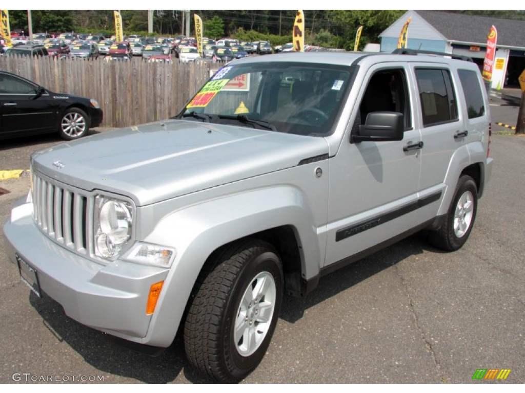 Bright Silver Metallic 2009 Jeep Liberty Sport 4x4 Exterior Photo #79830880