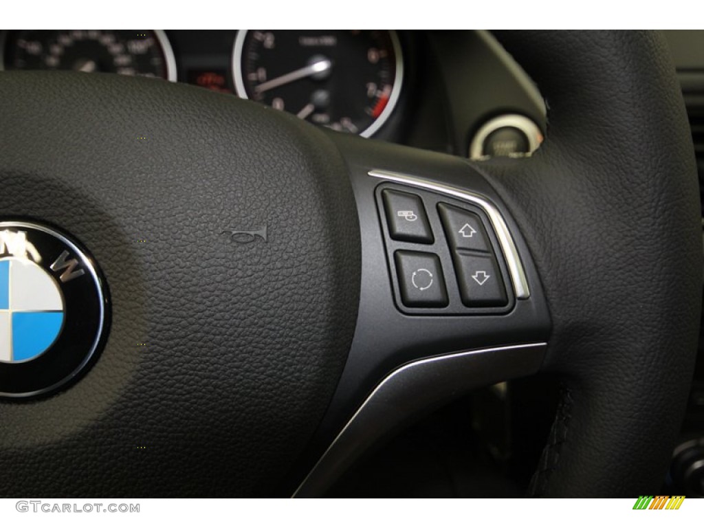 2014 BMW X1 sDrive28i Controls Photo #79831060