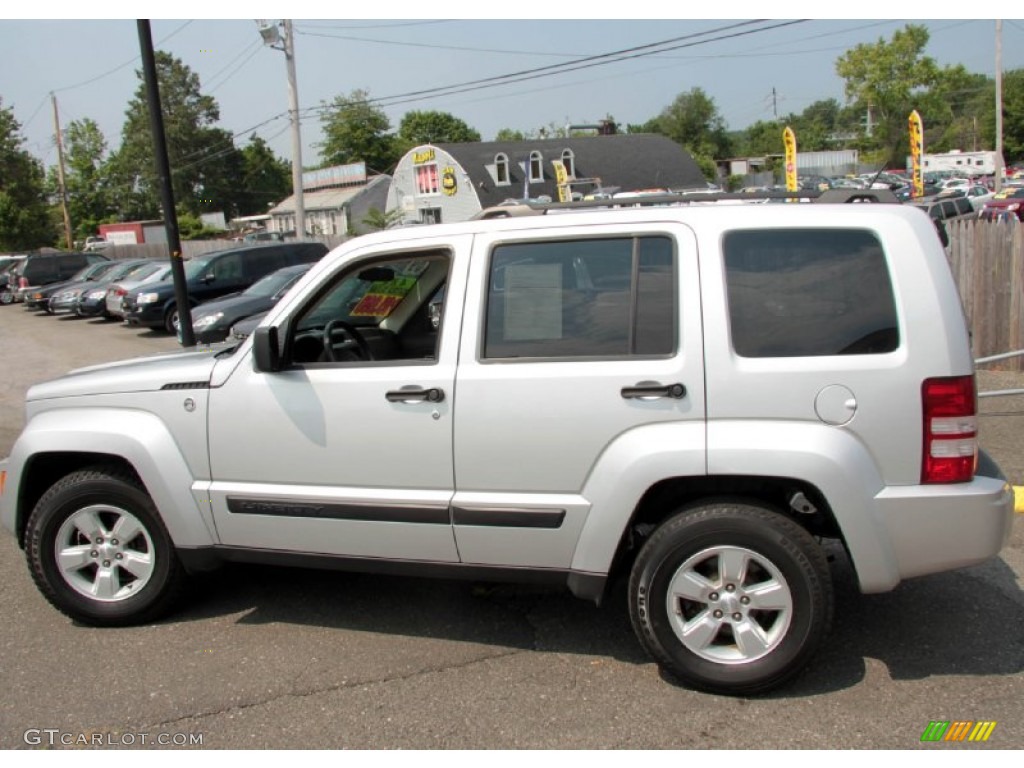 Bright Silver Metallic 2009 Jeep Liberty Sport 4x4 Exterior Photo #79831115