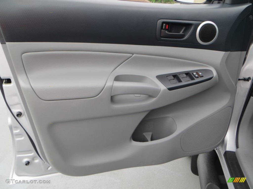 2013 Toyota Tacoma TSS Prerunner Double Cab Door Panel Photos