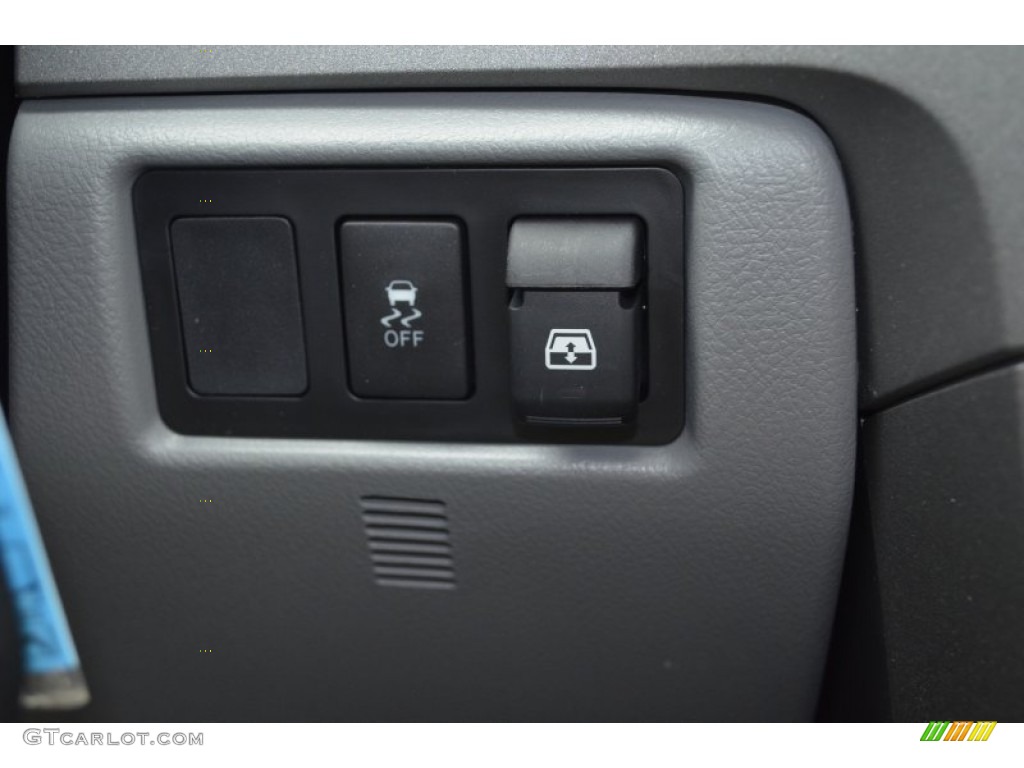 2013 Toyota Tundra XSP-X CrewMax Controls Photo #79833726