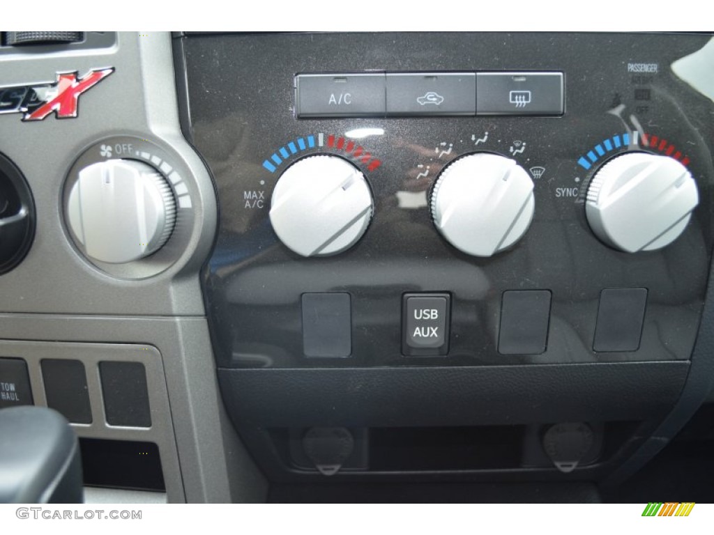 2013 Toyota Tundra XSP-X CrewMax Controls Photo #79833780