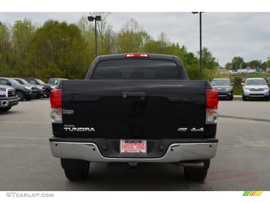 2013 Tundra Platinum CrewMax 4x4 - Black / Graphite photo #4